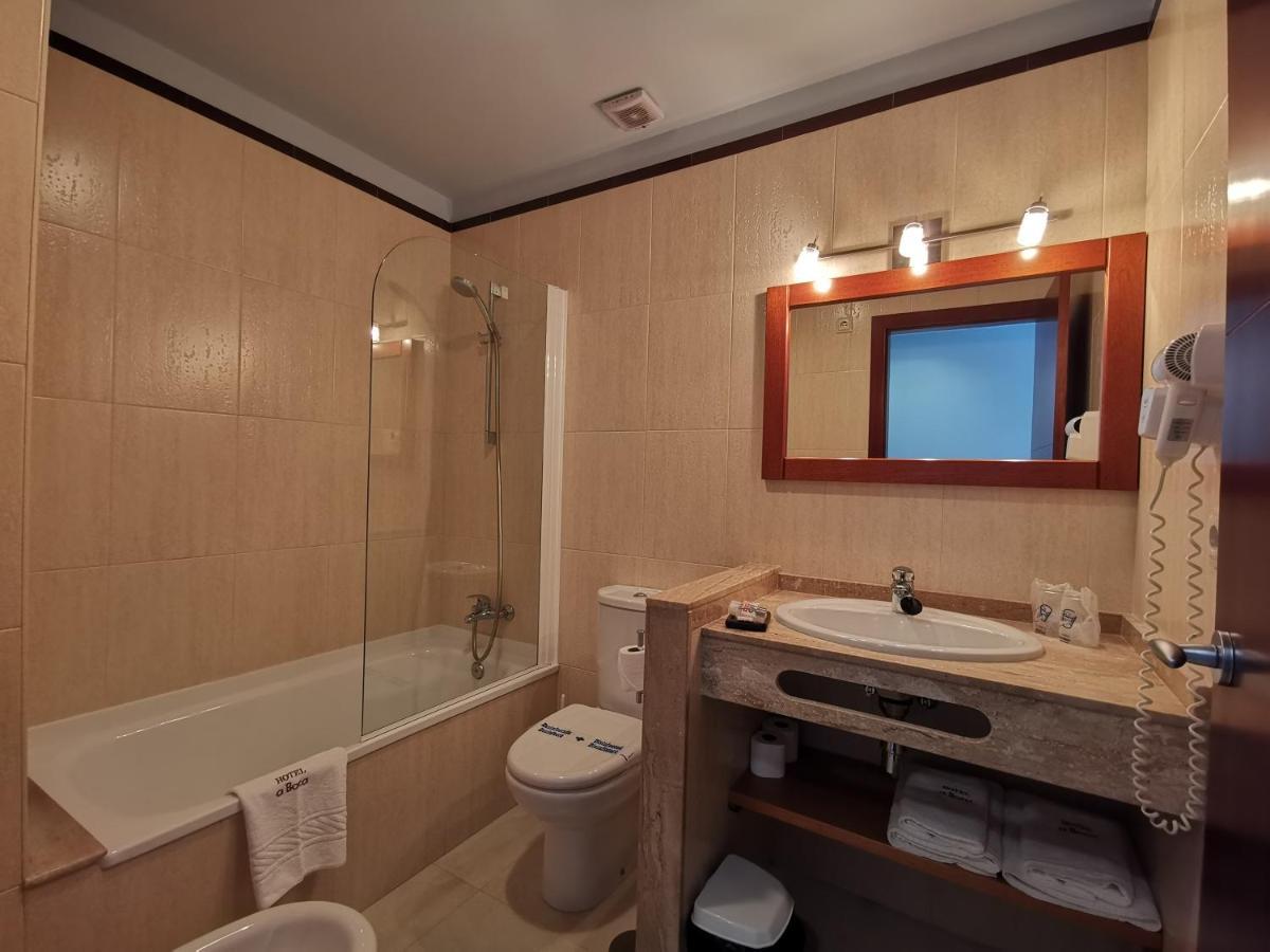 Hotel A Bota 산신소 외부 사진