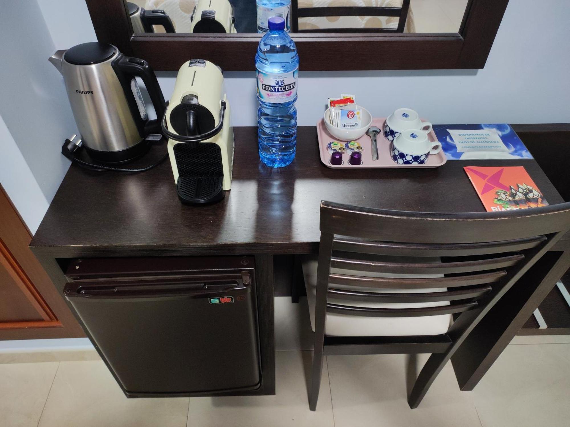 Hotel A Bota 산신소 외부 사진